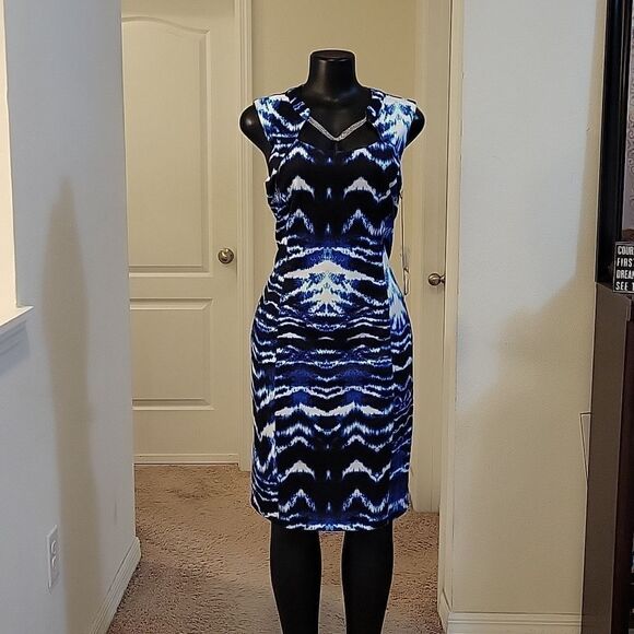 BRAND NEW WOMEN'S JENNIFER LOPEZ CHAIN BODYCON DRESS - Picture 2 of 12